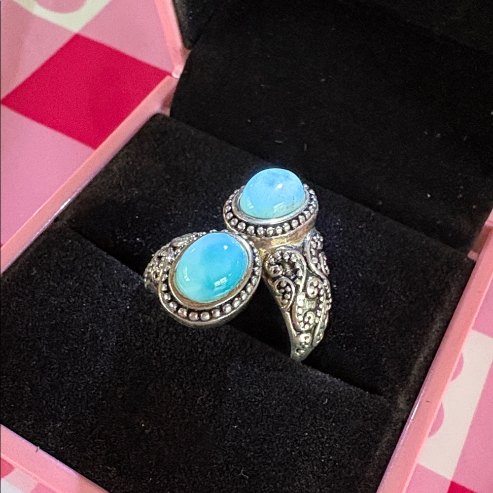 Sterling Silver a Larimar Ring Size 8 like new